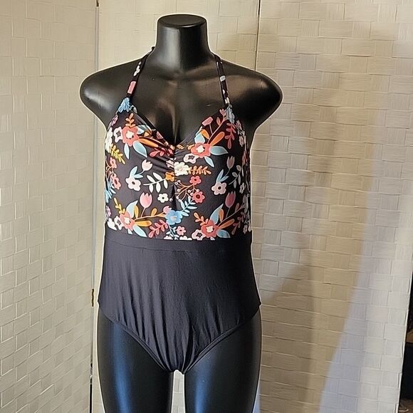 BRAND NEW MODCLOTH  ONE-PIECE TWO TONE WOMEN"S SWIMSUITS - Picture 3 of 16